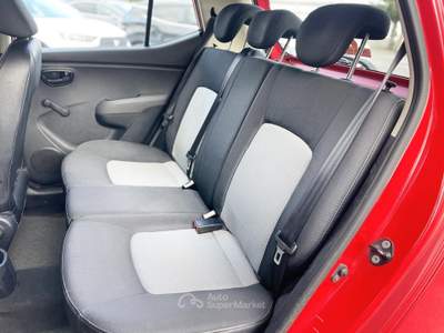 Hyundai i10 1.2 Gpl 66CV E4 Neo - 2009 Rosso usata Roma