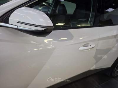 Hyundai Tucson 1.6 HEV aut. Exellence Bianco usata Pesaro