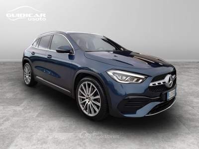 Mercedes-Benz GLA 200 D Premium 8G-DCT Blu/Azzurro usata Lucca