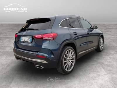 Mercedes-Benz GLA 200 D Premium 8G-DCT Blu/Azzurro usata Lucca