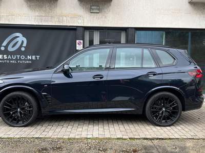 BMW X5 xDrive30d 48V Msport 22" Keyless HUD Nero usata Rubano