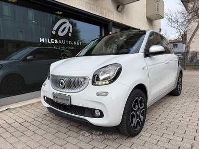 Smart ForFour 70 1.0 Panorama NEOPAT 197€/MESE GARANZIA 7 ANNI Bianco usata Rubano