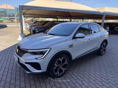 Renault Arkana 1.6 E-Tech full hybrid Techno TELECAMERA CARPLAY Bianco usata Monza