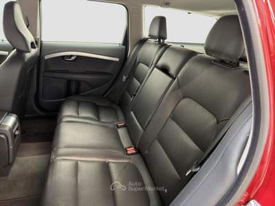 Volvo V70 2.0 d4 Summum 181cv geartronic Rosso usata Collegno