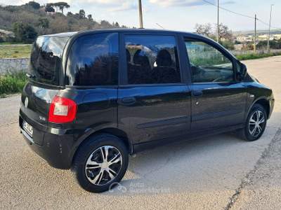 Fiat Multipla Dynamic 1.6 Natural Power Nero usata Cassano delle Murge