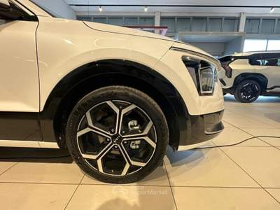 Kia Niro 1.6 GDi DCT HEV Evolution Bianco usata Castenaso