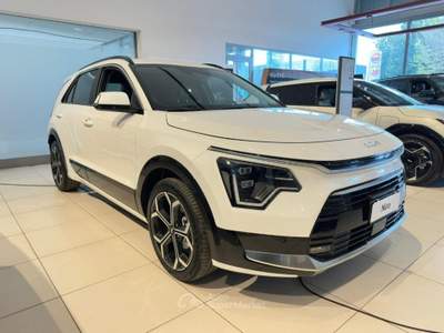 Kia Niro 1.6 GDi DCT HEV Evolution Bianco usata Castenaso