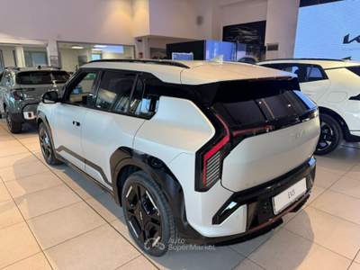 Kia EV3 81.4 kWh GT-line Argento usata Castenaso