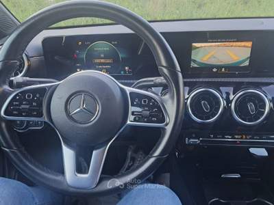 Mercedes-Benz Classe A Mercedes-benz A 180 d Automatic Business V177 Nero usata Cassano delle Murge