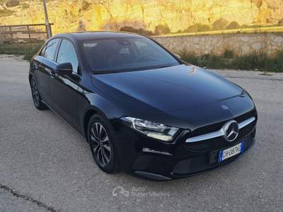 Mercedes-Benz Classe A Mercedes-benz A 180 d Automatic Business V177 Nero usata Cassano delle Murge
