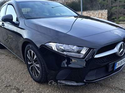 Mercedes-Benz Classe A Mercedes-benz A 180 d Automatic Business V177 Nero usata Cassano delle Murge