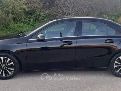 Mercedes-Benz Classe A Mercedes-benz A 180 d Automatic Business V177 Nero usata Cassano delle Murge