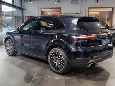 Porsche Cayenne 3.0 V6*SEDILI RISC*TETTO APRIB*TAGLIANDI PORSCHE Nero usata MILANO