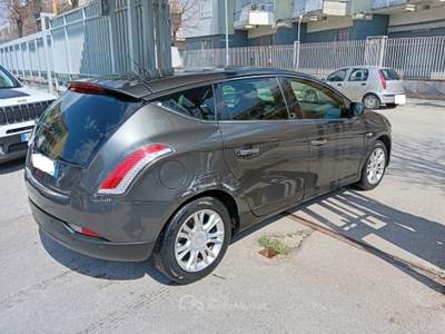 Lancia Delta 1.6 MJT DPF Oro Grigio usata Afragola
