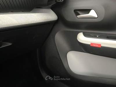 Citroen C3 1.2 PureTech 100 CV Max Bianco usata Alcamo