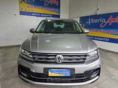 Volkswagen Tiguan 2.0 TDI SCR DSG Sport R-line BlueMotion Technology Argento usata ADRANO