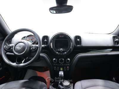 MINI Countryman 1.5 COOPER SE HYPE COUNTRYMAN ALL4 AUTOMATICA Nero usata Brescia