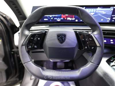 Peugeot 3008 HYBRID 136 E-DCS6 ALLURE FARI LED Grigio usata Brescia