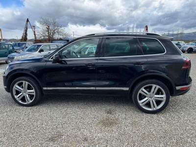 Volkswagen Touareg 3.0 TDI 262 CV tip. BMT Terrain Tech Executive Nero usata Arezzo