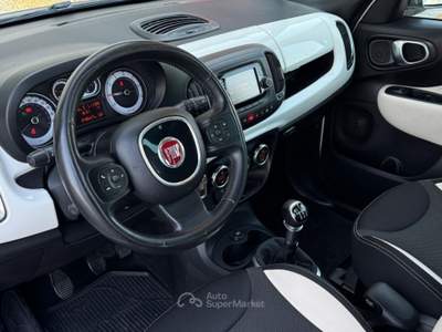 Fiat 500L 1.6 Multijet 105 CV Trekking Bianco usata Crocetta del Montello
