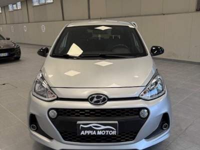 Hyundai i10 HYUNDAI I10 Grigio usata Giugliano in Campania