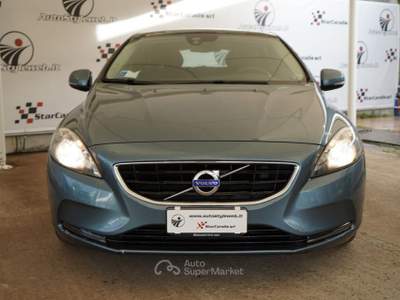 Volvo V40 D2 1.6 Kinetic Blu/Azzurro usata Quartu Sant'Elena