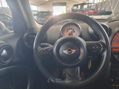 MINI One Neopatentati Bianco usata larciano