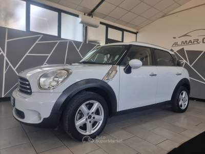 MINI One Neopatentati Bianco usata larciano