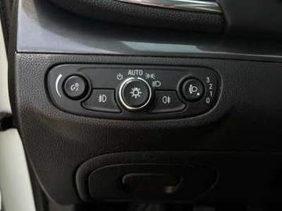 Opel Mokka X CRDI 1.6 110 CV 4x2 suv Bianco usata Cardito