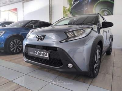 Toyota Aygo  -  1.0 vvt-i 72 cv 5 porte active s-cvt Grigio usata LEGNANO
