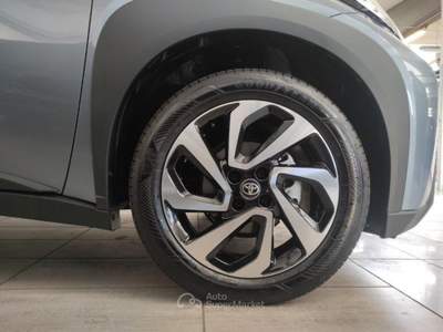 Toyota Aygo  -  1.0 vvt-i 72 cv 5 porte active s-cvt Grigio usata LEGNANO
