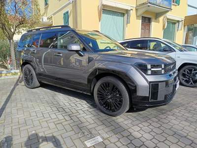Hyundai Santa Fe 1.6 T-GDi PHEV 4WD AT 7 posti XClass Grigio usata Parma