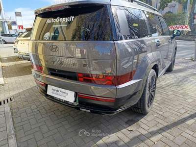 Hyundai Santa Fe 1.6 T-GDi PHEV 4WD AT 7 posti XClass Grigio usata Parma