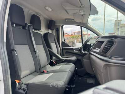 Ford Transit Custom 2.0TDCi 105CV 280 L1H1 Entry Bianco usata San Giuseppe Vesuviano