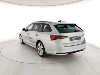 Skoda Octavia Wagon 2.0 TDI 150 CV SCR DSG Executive Argento usata Massa