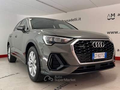 Audi Q3 35 TDI quattro S tronic Business Plus GANCIO TRAINO Grigio usata Galbiate Audi Q3 35 TDI quattro S tronic Business Plus GANCIO TRAINO Grigio usata Galbiate