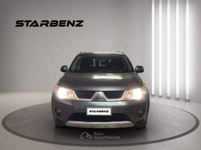 Mitsubishi Outlander Outlander 2.2 Instyle 7p 4x4 Grigio usata Torbole Casaglia