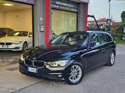 BMW Serie 3 318d 318 d xDrive Touring LED Pelle Beige NaviPRO HarmanKar Nero usata Rezzato