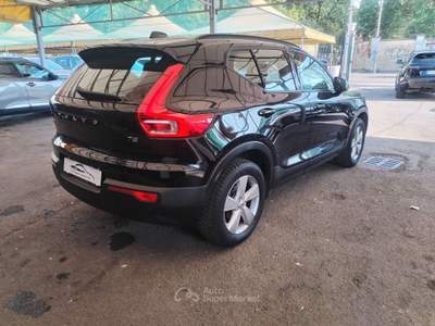 Volvo XC40 XC40 1.5 t2 Momentum Core auto my21 Nero usata Milano
