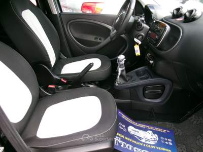 Smart ForFour FORFOUR II 1.0 BENZINA 71cv E6 PRIME MANUALE 104KM Grigio usata Giugliano in Campania