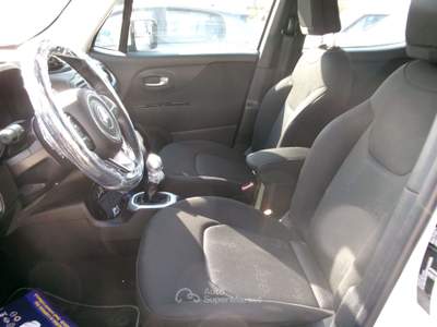 Jeep Renegade 1.4 T-JET 120CV E6 120CV E6 LONGITUDE GPL DI SERIE Bianco usata Giugliano in Campania
