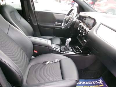 Mercedes-Benz Classe B B160 1.5 95CV D SPORT PLUS NAVI/PDC/CAMERA/LED Nero usata Giugliano in Campania