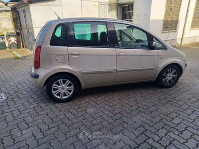 Lancia Musa 1.4 16V 53100 KM.  TETTO APRIBILE usata Torino