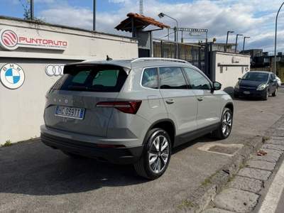 Skoda Karoq SCR DSG Style Grigio usata Sant'Antimo