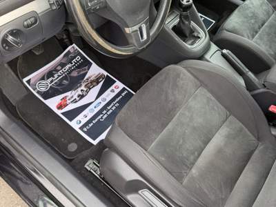 Volkswagen Golf 5p. Highline BlueMotion Technology Nero usata Sant'Antimo