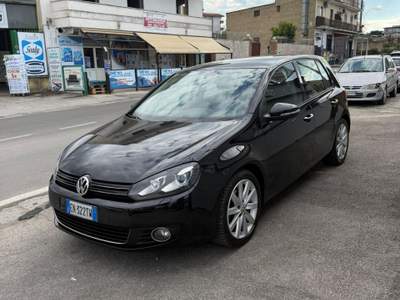 Volkswagen Golf 5p. Highline BlueMotion Technology Nero usata Sant'Antimo