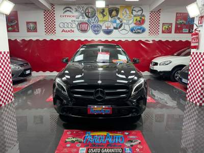 Mercedes-Benz GLA 200 2.1 136cv Enduro - 2016 Nero usata Giugliano in Campania