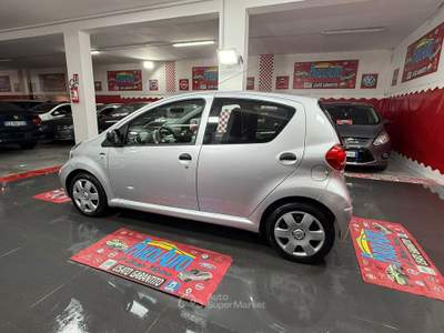 Toyota Aygo 1.0 68cv SOUND - 2008 Argento usata Giugliano in Campania