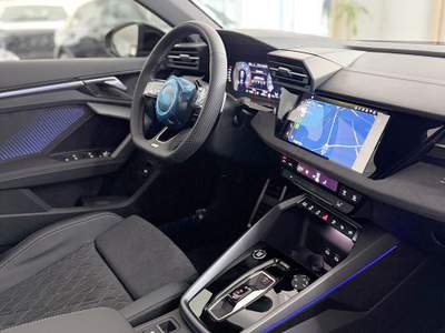 Audi A3 Sportback Identity Black km0 2026 150cv |tetto R19"| Nero usata San Felice a Cancello