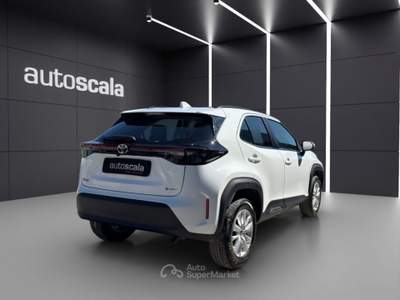 Toyota Yaris Cross 1.5 Hybrid 5p. E-CVT Active Bianco usata San Nicola la Strada